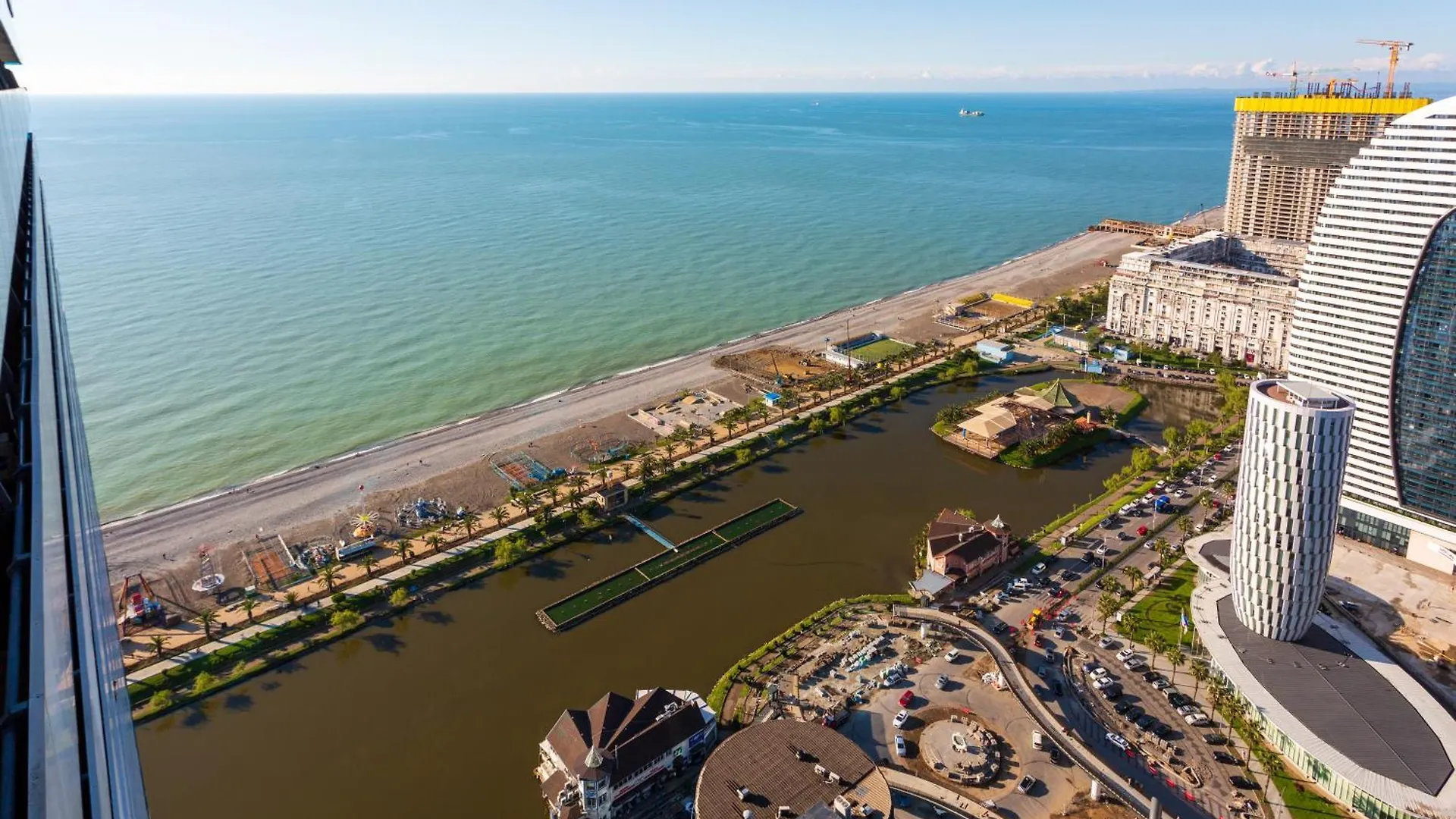 Good Apartment Batumi 5*,  Georgia